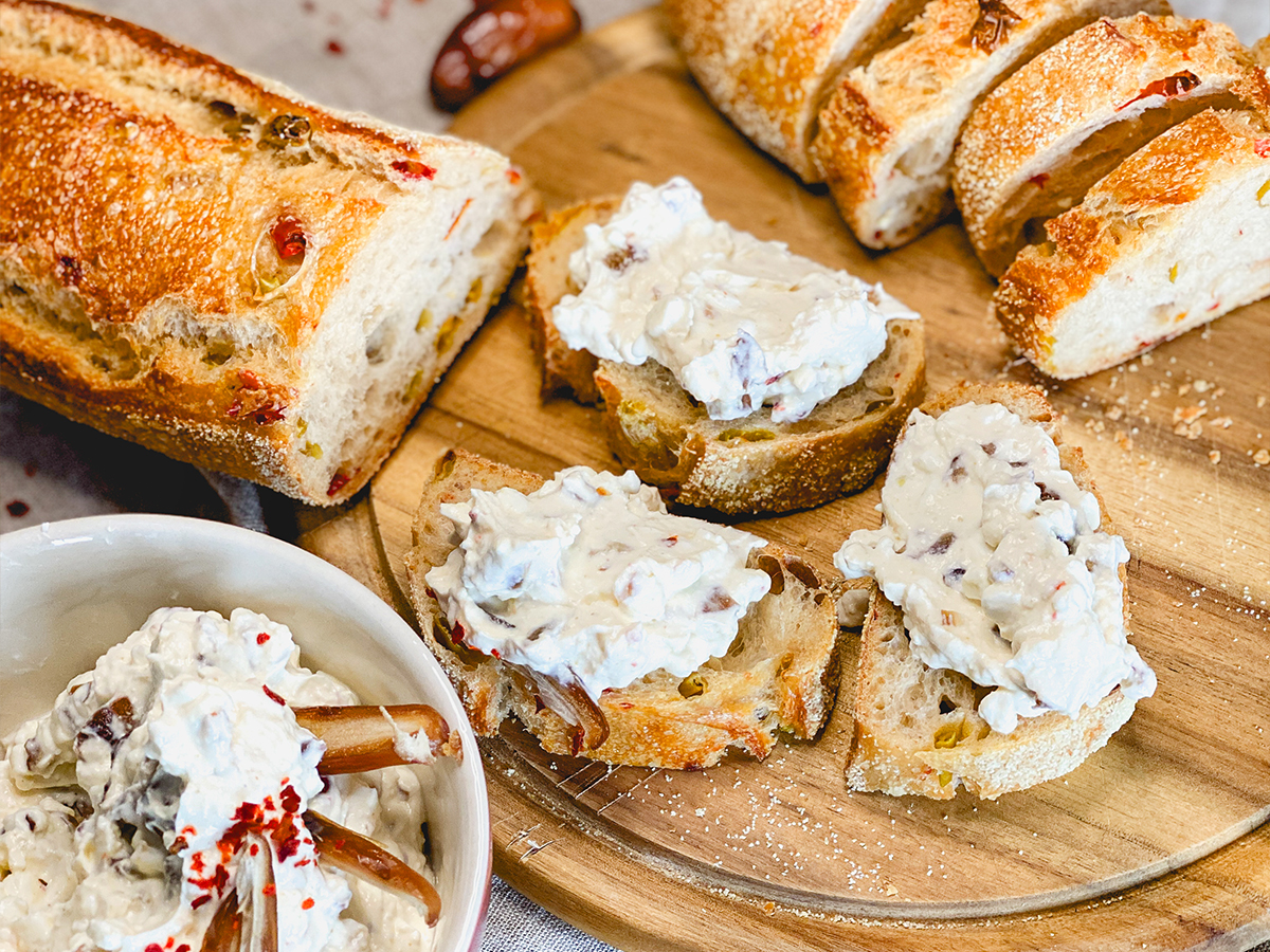 Brotzeit Frischkäse Radieschen